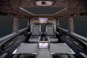 JET SPEC MODEL™ 6 SEATS