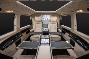 JET SPEC MODEL™ 6 SEATS