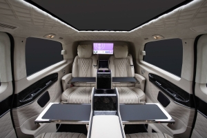 JET SPEC MODEL™ 6 SEATS