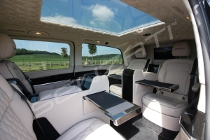 JET SPEC MODEL™ 6 SEATS
